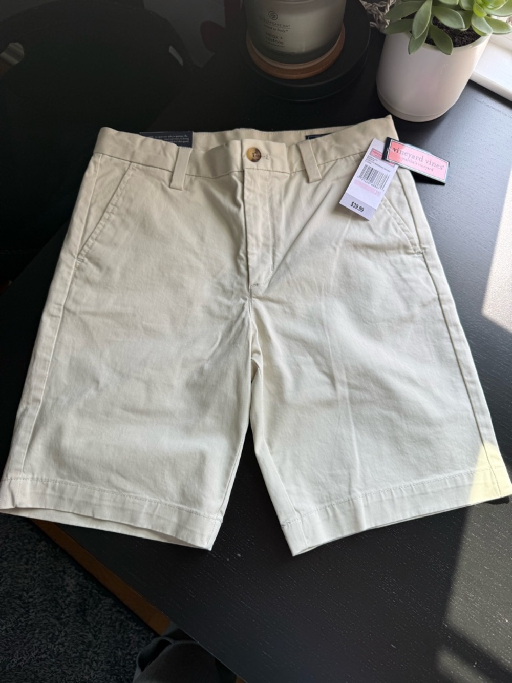 Vineyard Vines Men's Flat-Front Chino Shorts - Cream